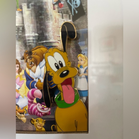 Disney Framed Castle Picture, Where Dreams Come True, 4 Pin Set - Picture 7 of 12